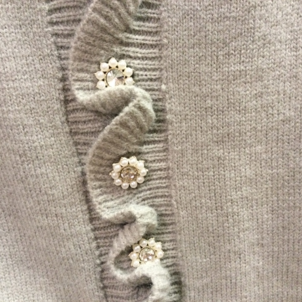 Sweater - Picture 6 of 6